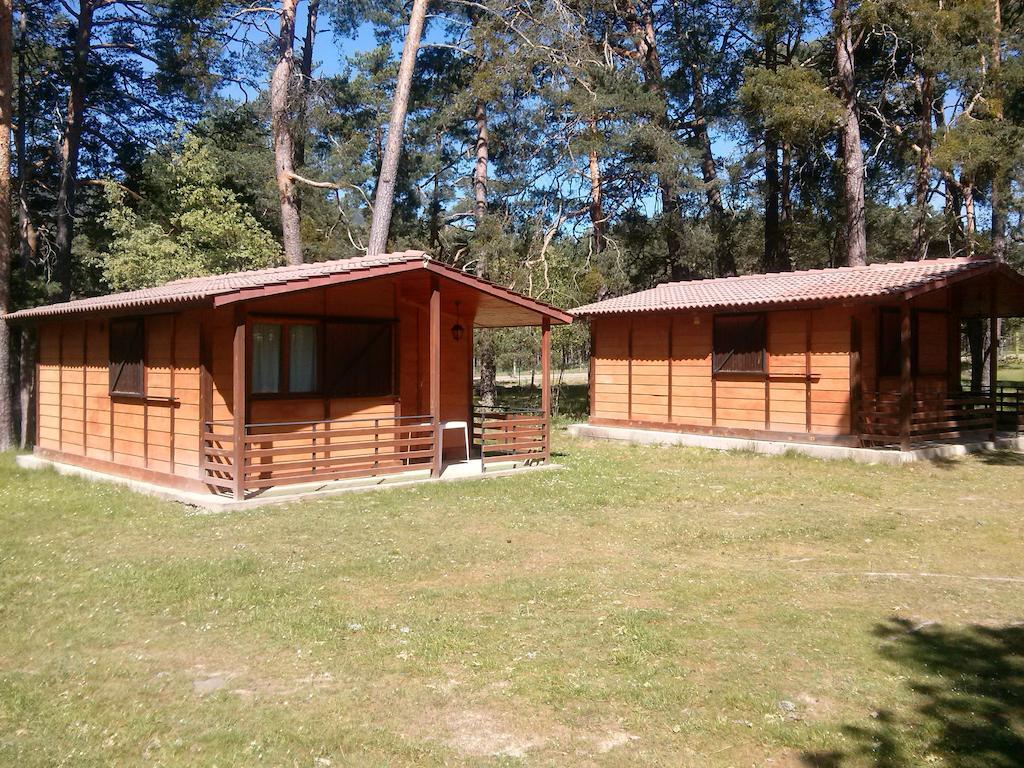 Camping Cobijo 比努埃萨 客房 照片