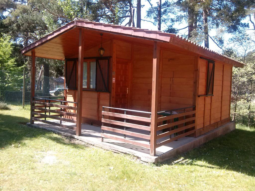 Camping Cobijo 比努埃萨 客房 照片