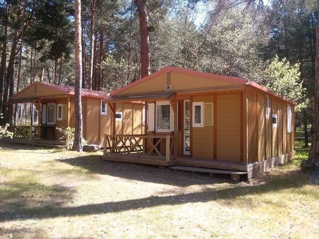 Camping Cobijo 比努埃萨 客房 照片