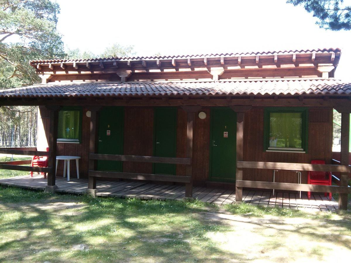 Camping Cobijo 比努埃萨 外观 照片